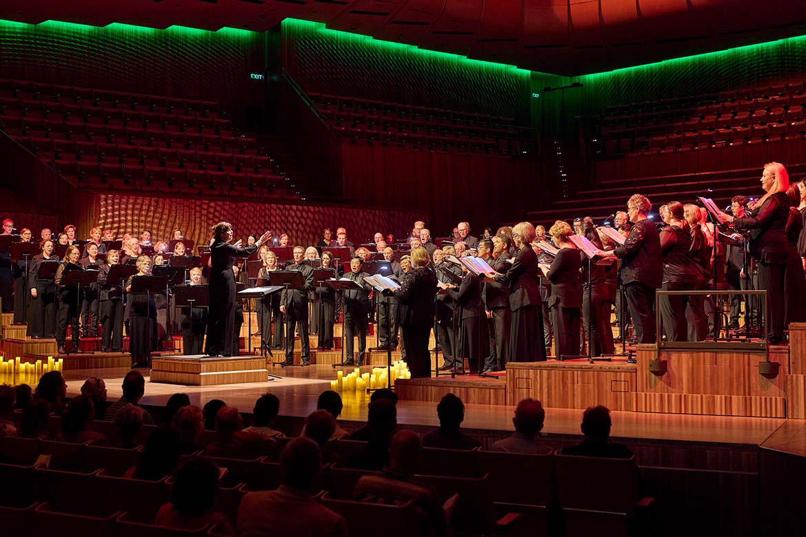 sydney philharmonia choirs, i was glad, april 1, 2025. joanna forbes l'estrange conducting the australian premiere of a season to sing. photo, keith saunders (5)