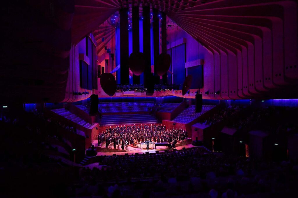 sydney philharmonia choirs eternity in an hour eric whitacre conducts, at soh 270625. photo keith saunders (27)