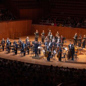 20250821 stephen layton conducts 49