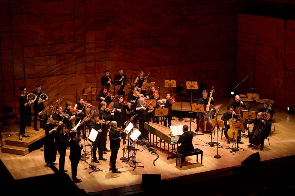 100 water music