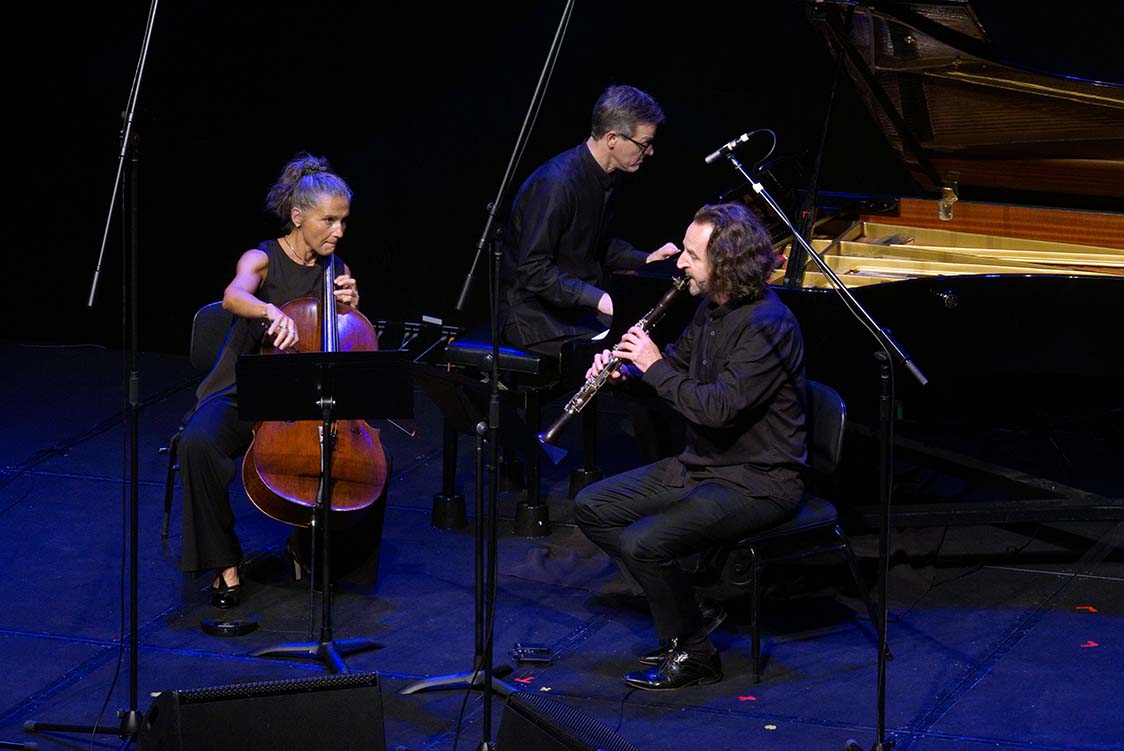 20260501c 049 folk & tango